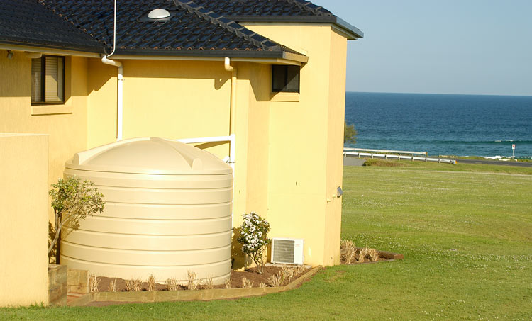 Installing Water Tanks at Home.